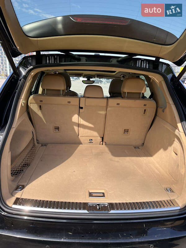 Внедорожник / Кроссовер Porsche Cayenne 2014 в Киеве