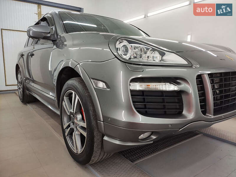 Универсал Porsche Cayenne 2008 в Измаиле