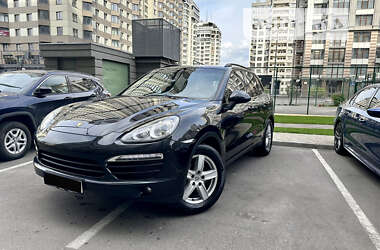 Внедорожник / Кроссовер Porsche Cayenne 2011 в Киеве