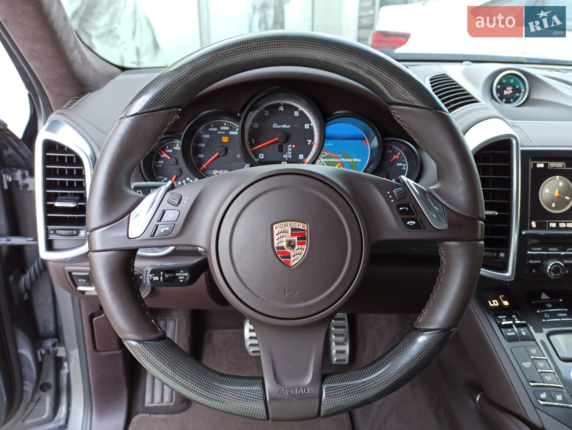 2012 Porsche Cayenne - мініатюра 33