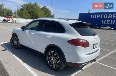 Внедорожник / Кроссовер Porsche Cayenne 2013 в Тернополе