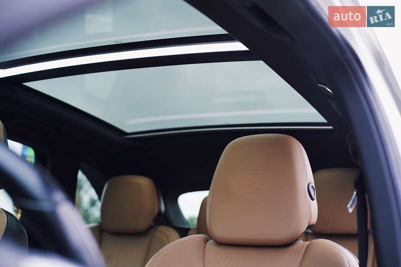 Позашляховик / Кросовер Porsche Cayenne 2014 в Києві