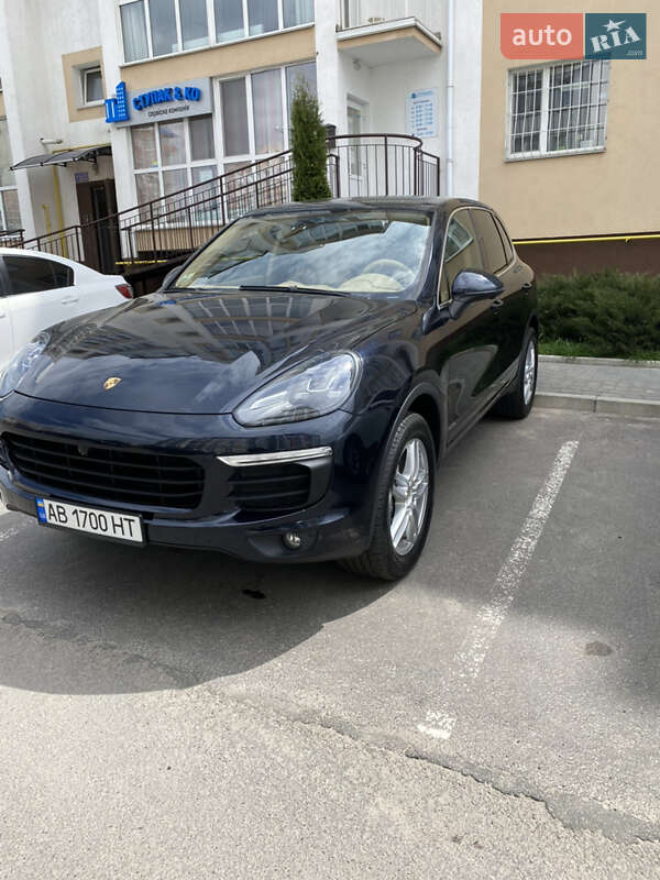 Внедорожник / Кроссовер Porsche Cayenne 2015 в Виннице