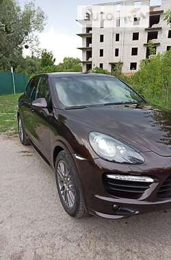 Внедорожник / Кроссовер Porsche Cayenne 2013 в Шполе