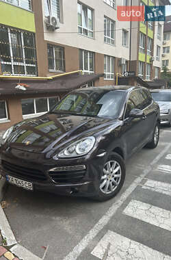 Внедорожник / Кроссовер Porsche Cayenne 2013 в 