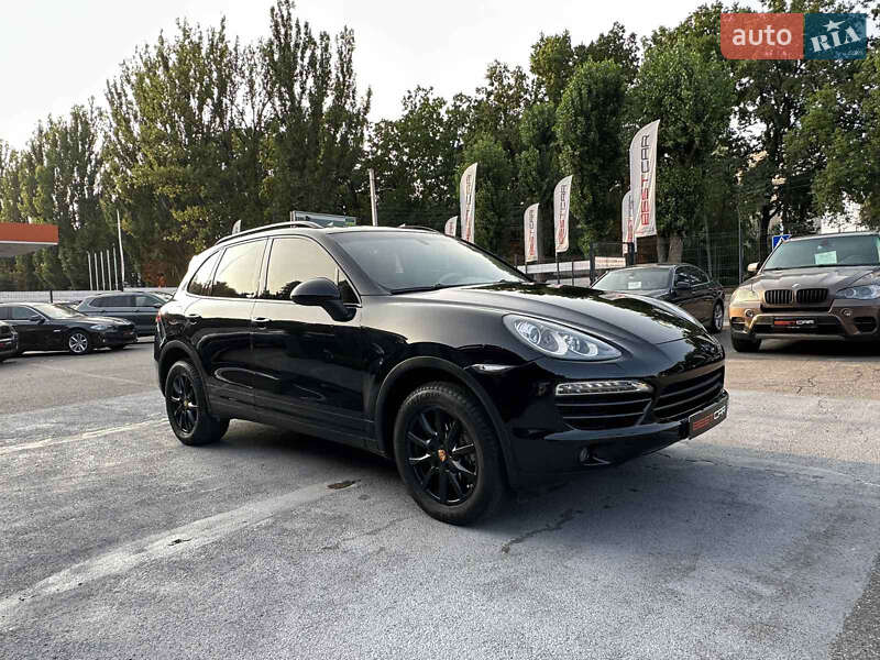 Позашляховик / Кросовер Porsche Cayenne 2010 в Вінниці