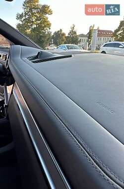 Внедорожник / Кроссовер Porsche Cayenne 2017 в 