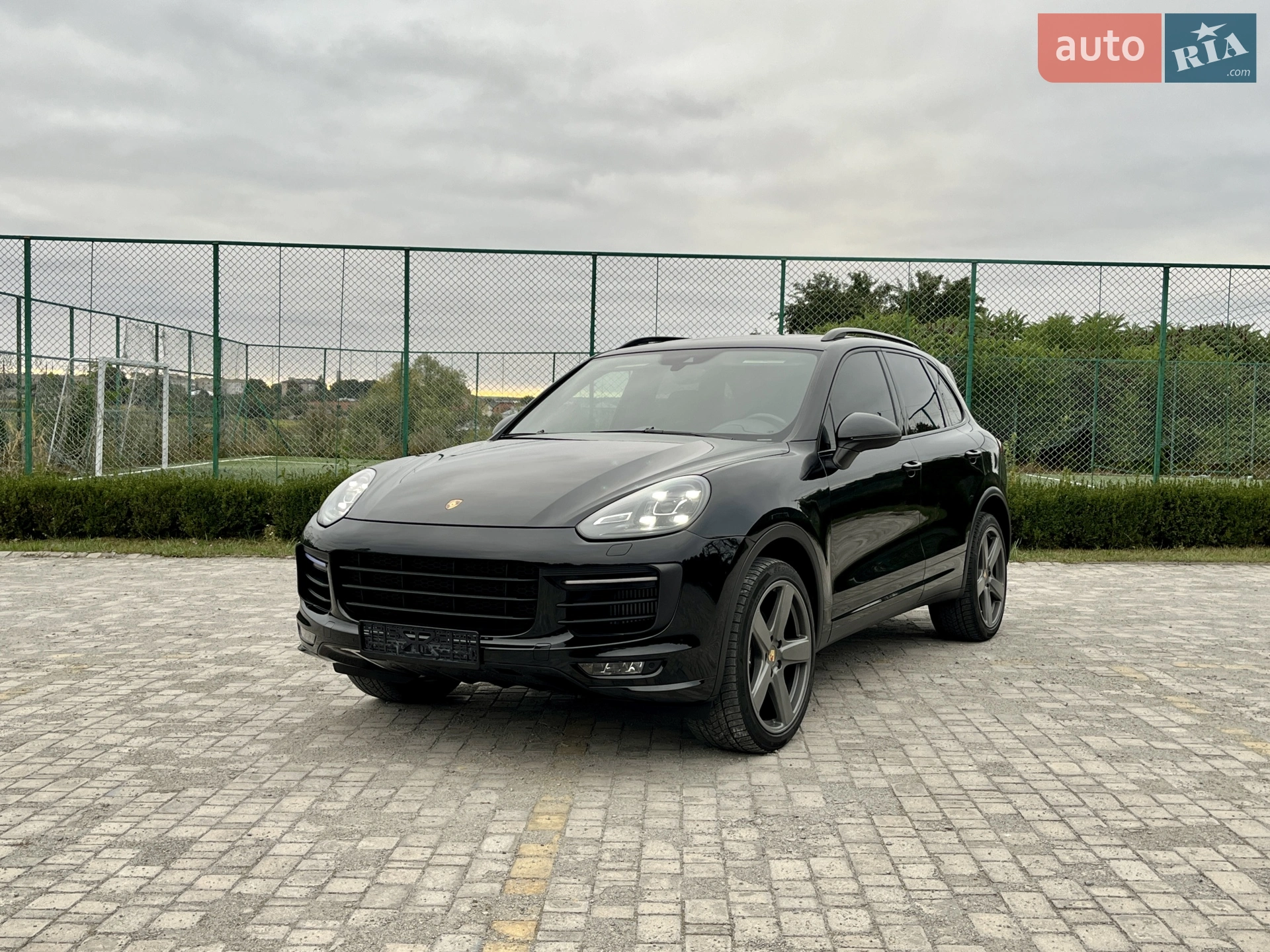 2015 Porsche Cayenne - мініатюра 4
