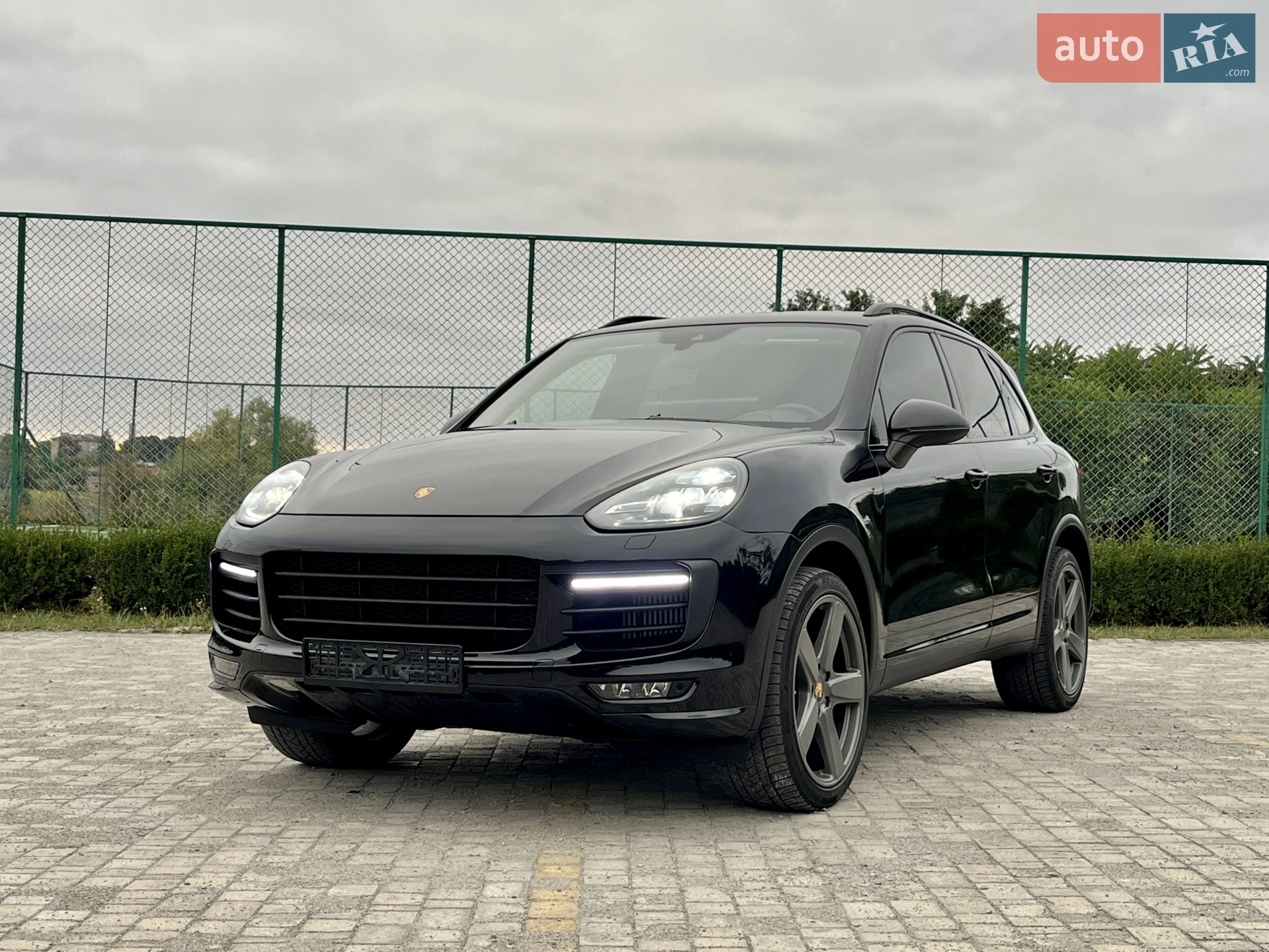 2015 Porsche Cayenne - мініатюра 9