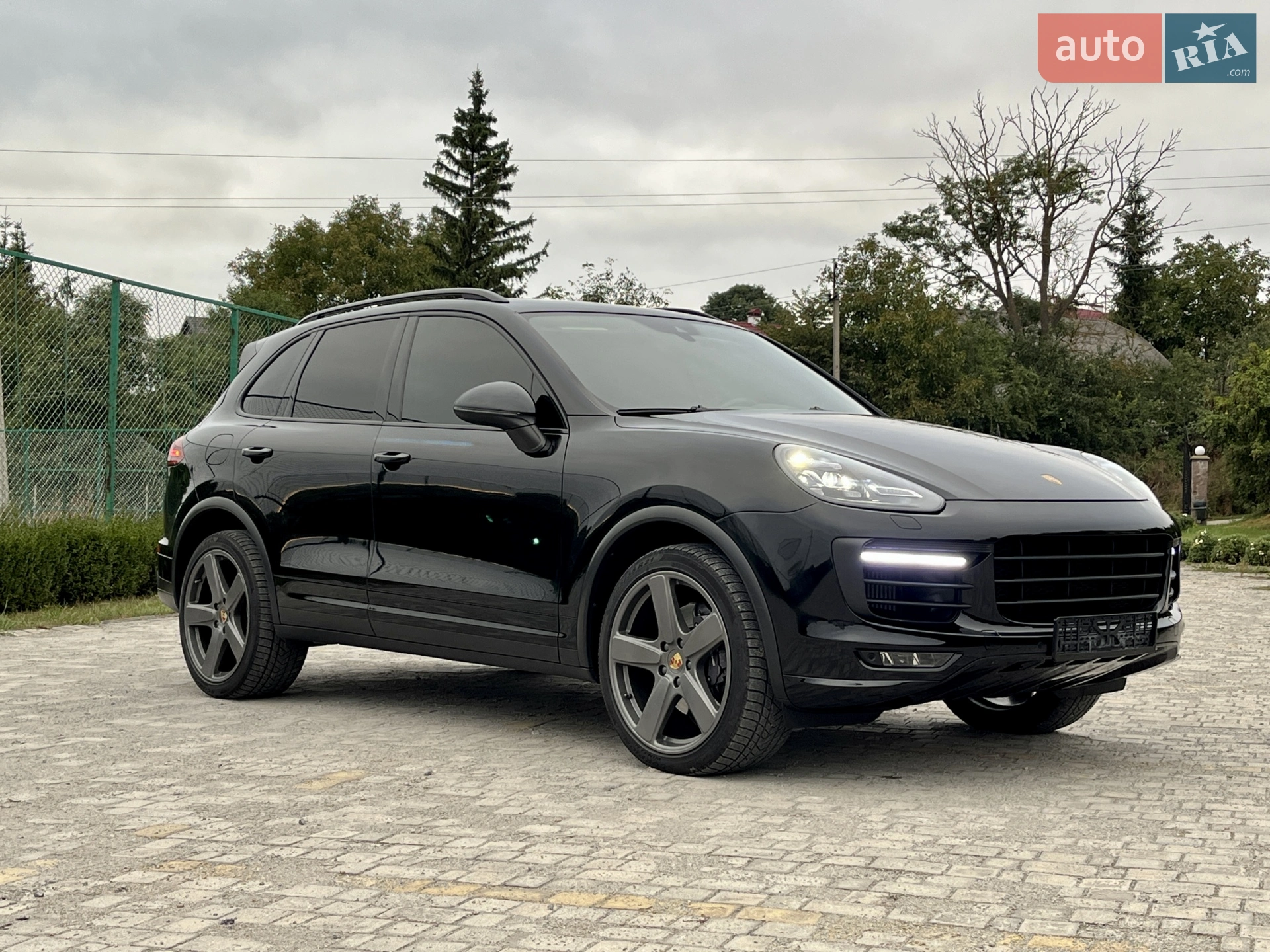 2015 Porsche Cayenne - мініатюра 18