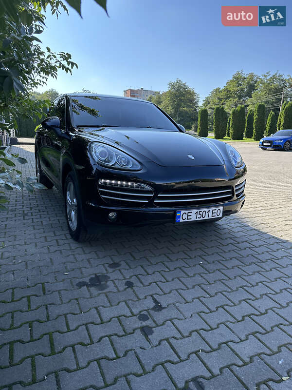 Внедорожник / Кроссовер Porsche Cayenne 2013 в Черновцах