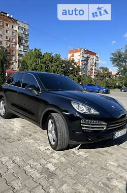 Внедорожник / Кроссовер Porsche Cayenne 2013 в Черновцах