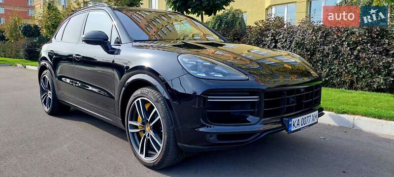 Внедорожник / Кроссовер Porsche Cayenne 2018 в Киеве фото 7 Внедорожник / Кроссовер Porsche Cayenne 2018 в Киеве