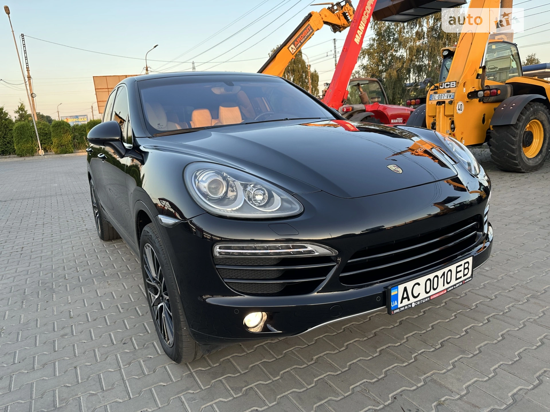 2011 Porsche Cayenne - мініатюра 4