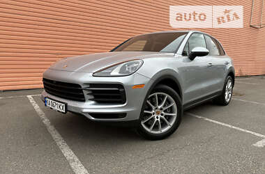 Внедорожник / Кроссовер Porsche Cayenne 2021 в 