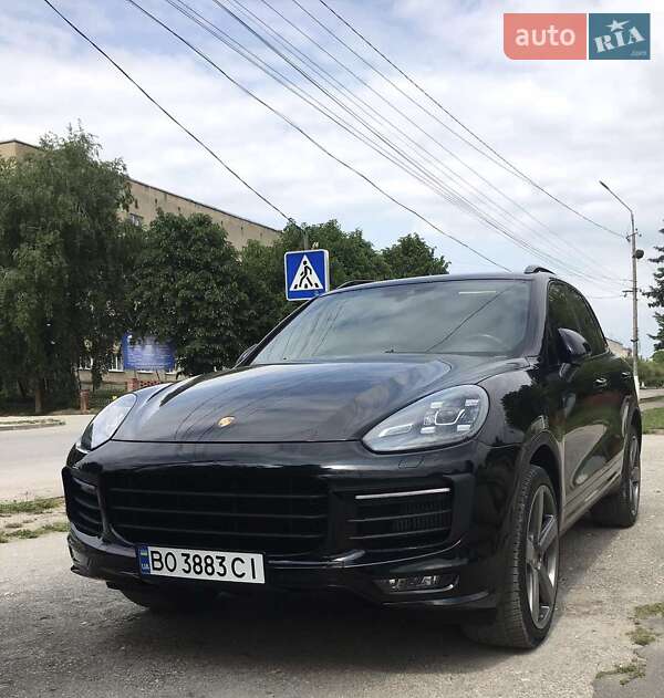 Внедорожник / Кроссовер Porsche Cayenne 2015 в Тернополе фото 3 Внедорожник / Кроссовер Porsche Cayenne 2015 в Тернополе