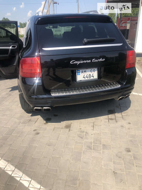 Позашляховик / Кросовер Porsche Cayenne 2004 в Олевську