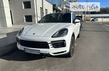 Внедорожник / Кроссовер Porsche Cayenne 2019 в Киеве