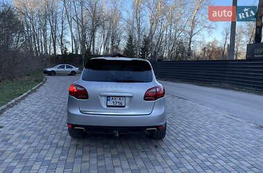 Внедорожник / Кроссовер Porsche Cayenne 2013 в 