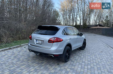 Внедорожник / Кроссовер Porsche Cayenne 2013 в 