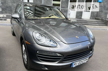 Позашляховик / Кросовер Porsche Cayenne 2012 в Києві