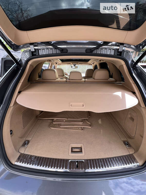 Позашляховик / Кросовер Porsche Cayenne 2012 в Києві