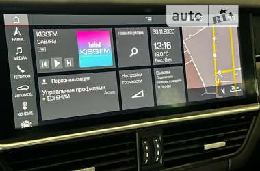 Позашляховик / Кросовер Porsche Cayenne 2018 в Одесі
