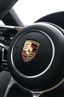 Внедорожник / Кроссовер Porsche Cayenne 2017 в 