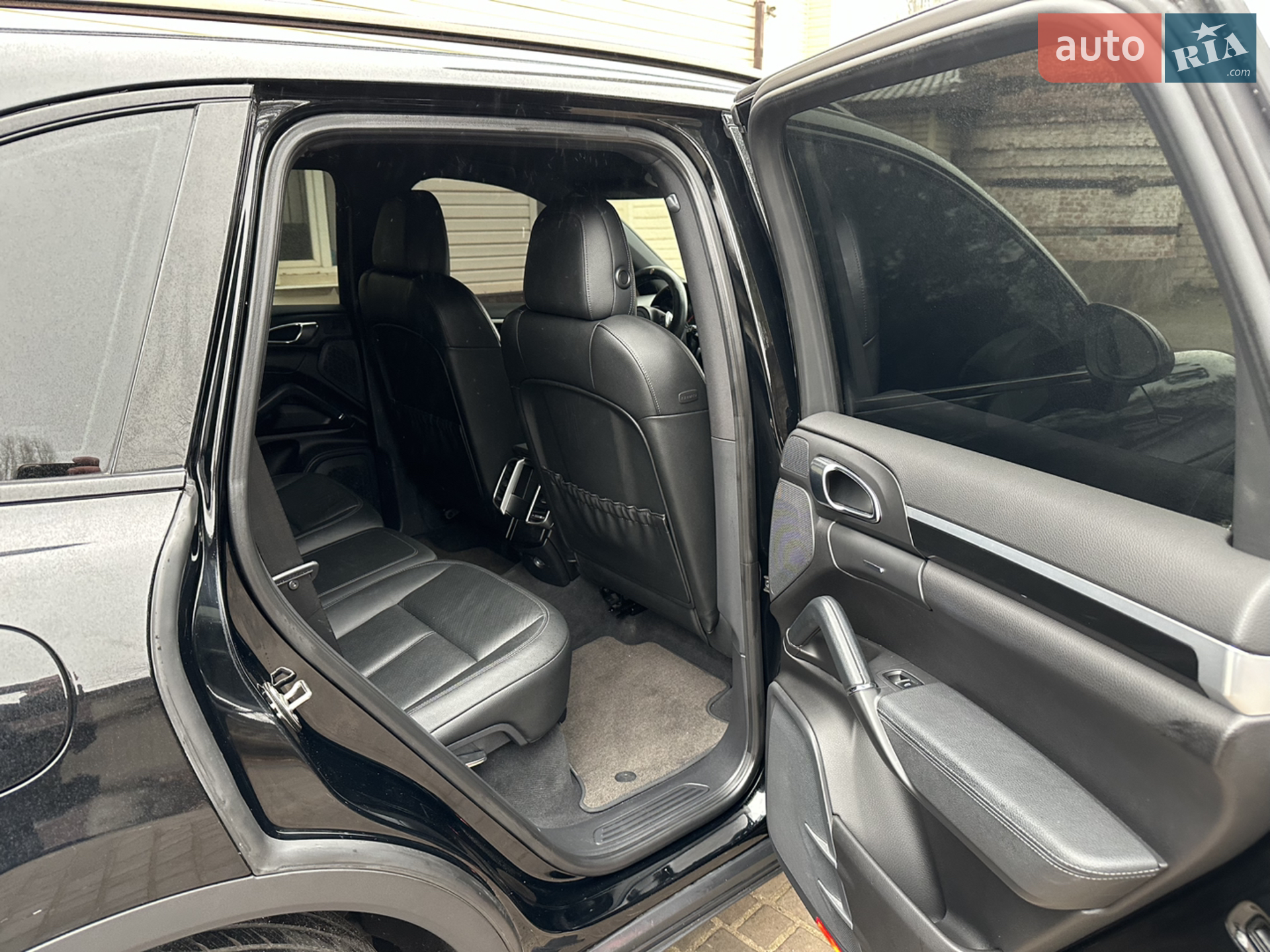 2013 Porsche Cayenne - мініатюра 20