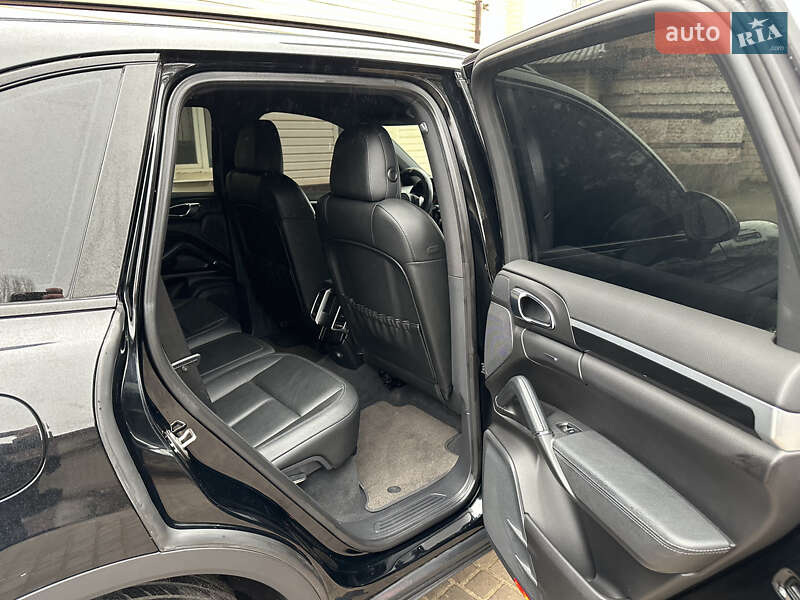 Внедорожник / Кроссовер Porsche Cayenne 2013 в Кривом Роге фото 20 Внедорожник / Кроссовер Porsche Cayenne 2013 в Кривом Роге