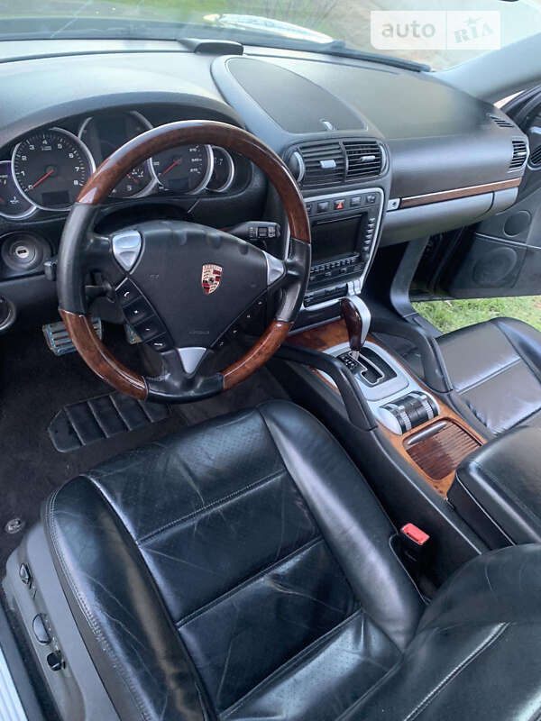 Внедорожник / Кроссовер Porsche Cayenne 2006 в Калуше