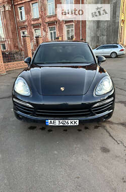 Позашляховик / Кросовер Porsche Cayenne 2012 в Кривому Розі