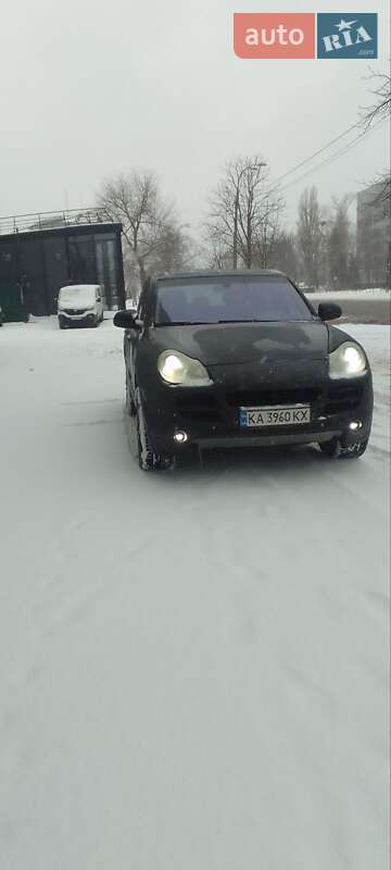 Внедорожник / Кроссовер Porsche Cayenne 2005 в Киеве