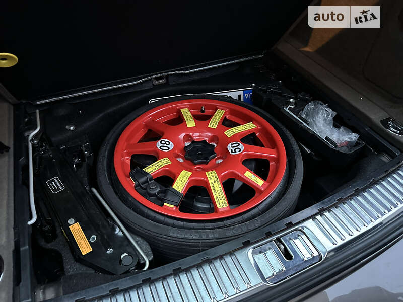 Внедорожник / Кроссовер Porsche Cayenne 2010 в Киеве