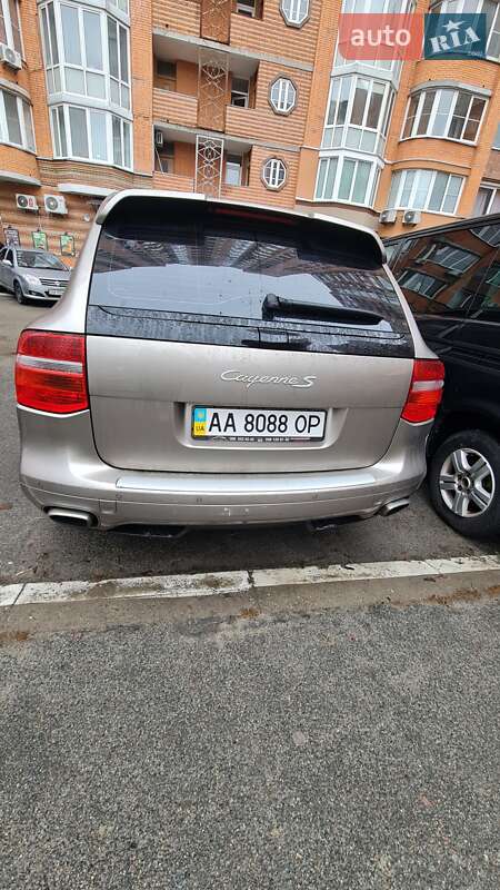 Внедорожник / Кроссовер Porsche Cayenne 2009 в 