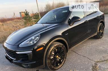 Позашляховик / Кросовер Porsche Cayenne 2014 в Золочеві