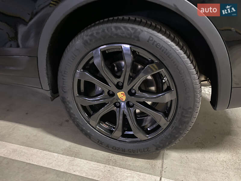 Внедорожник / Кроссовер Porsche Cayenne 2013 в Кривом Роге фото 12 Внедорожник / Кроссовер Porsche Cayenne 2013 в Кривом Роге