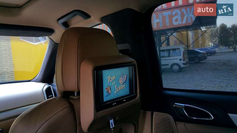 Позашляховик / Кросовер Porsche Cayenne 2010 в Черкасах