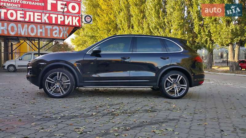 Позашляховик / Кросовер Porsche Cayenne 2010 в Черкасах