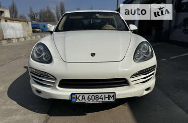 Внедорожник / Кроссовер Porsche Cayenne 2011 в Житомире