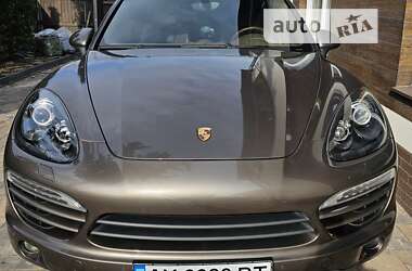 Позашляховик / Кросовер Porsche Cayenne 2012 в Харкові