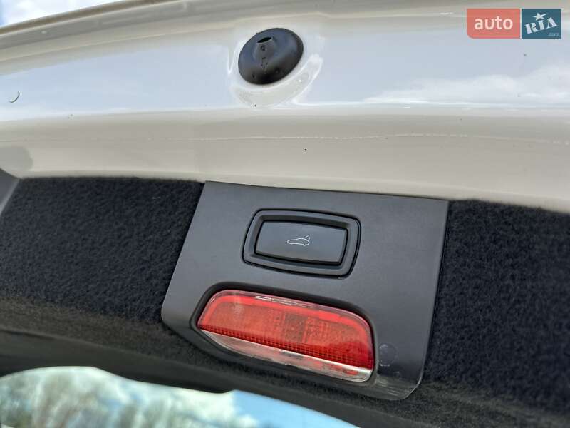 Внедорожник / Кроссовер Porsche Cayenne 2016 в Львове фото 30 Внедорожник / Кроссовер Porsche Cayenne 2016 в Львове