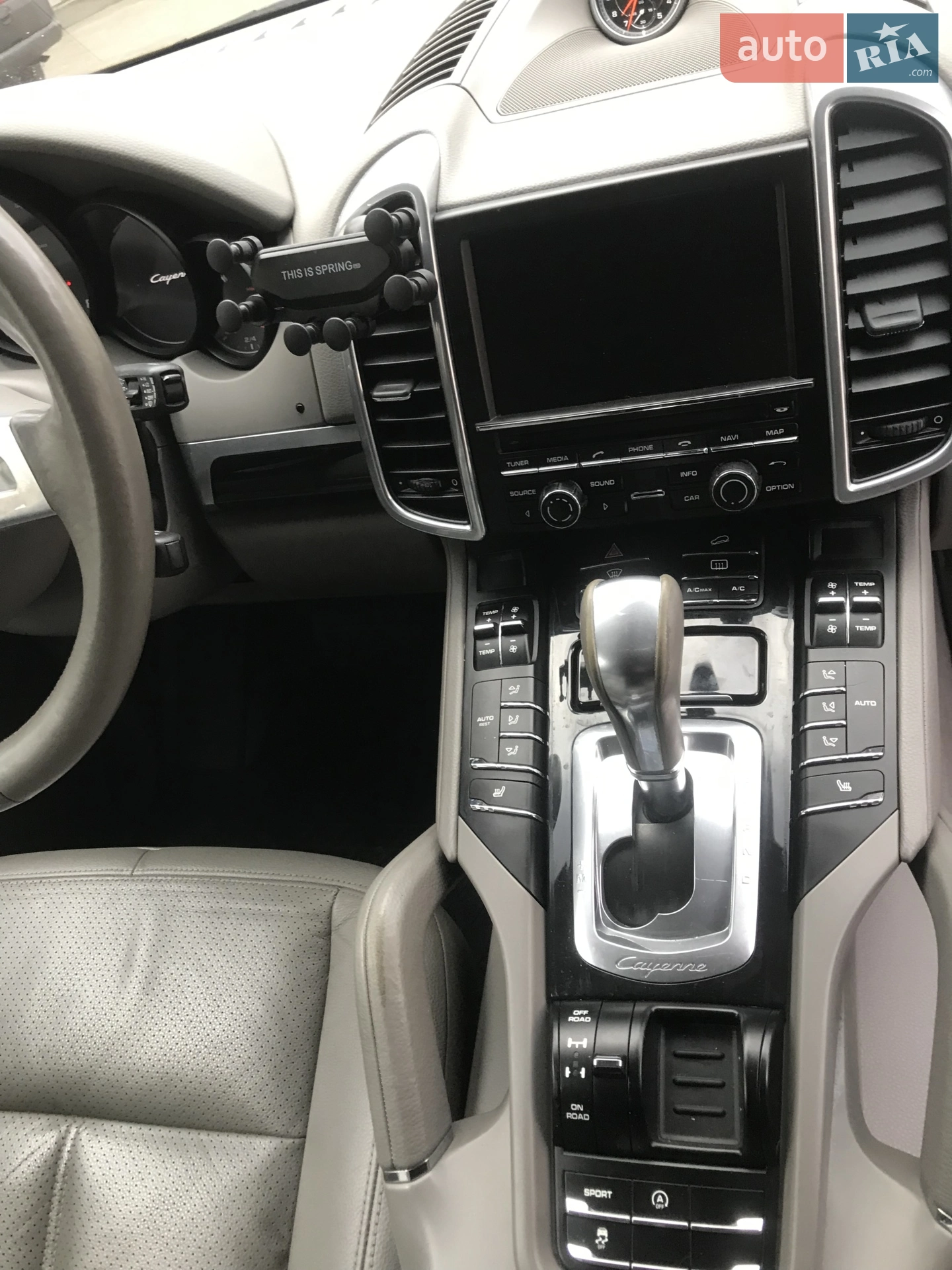 2013 Porsche Cayenne - мініатюра 3