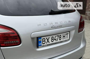 Внедорожник / Кроссовер Porsche Cayenne 2012 в Хмельницком