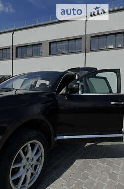 Внедорожник / Кроссовер Porsche Cayenne 2009 в 