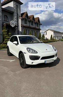 Внедорожник / Кроссовер Porsche Cayenne 2014 в Броварах