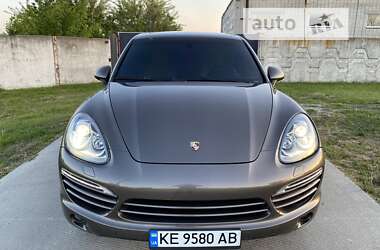 Внедорожник / Кроссовер Porsche Cayenne 2012 в Павлограде