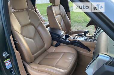 Позашляховик / Кросовер Porsche Cayenne 2012 в Павлограді