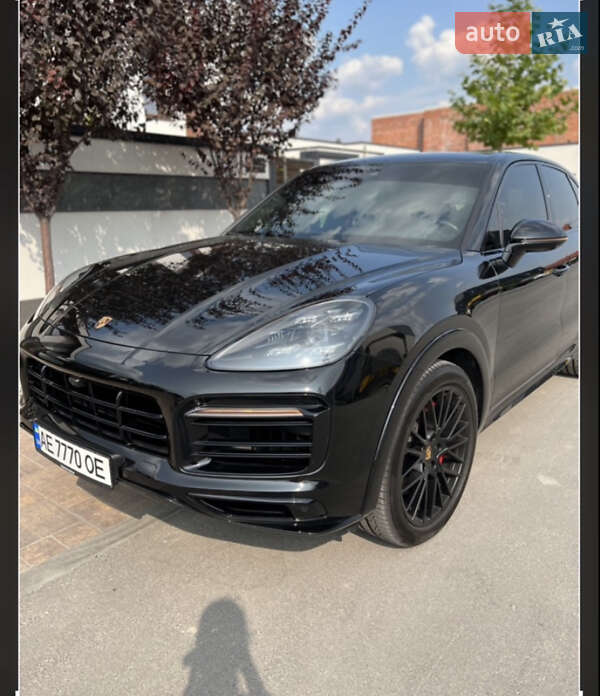 Внедорожник / Кроссовер Porsche Cayenne 2022 в Днепре