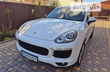 Внедорожник / Кроссовер Porsche Cayenne 2016 в Тернополе